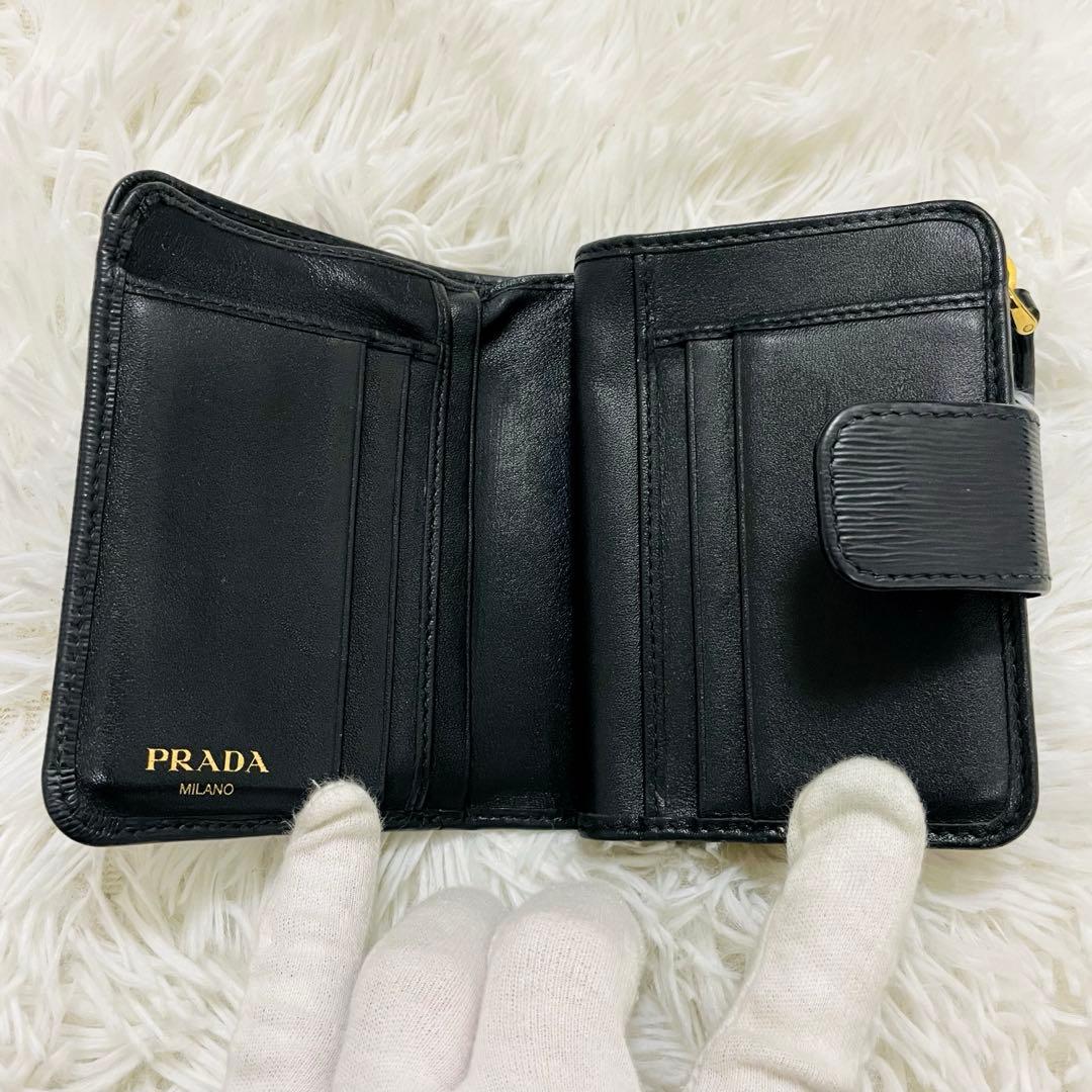 極美✨付属完備✨PRADA 二つ折り財布 トライアングルロゴ レザー 黒