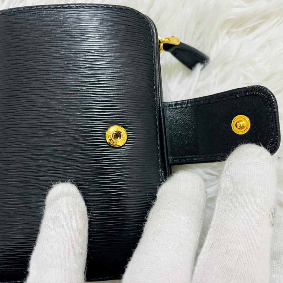 極美✨付属完備✨PRADA 二つ折り財布 トライアングルロゴ レザー 黒