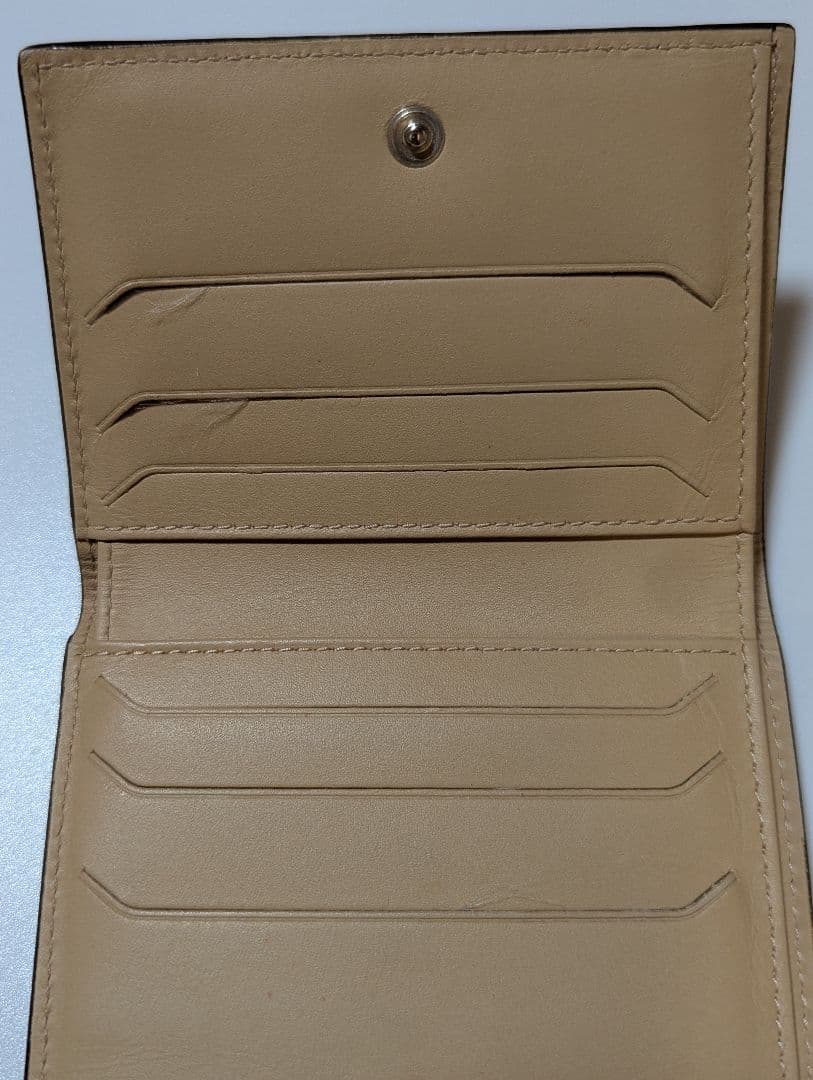 【J&M DAVIDSON 】美品☆スタッズ付きブラウン三つ折り財布☆コンパクト