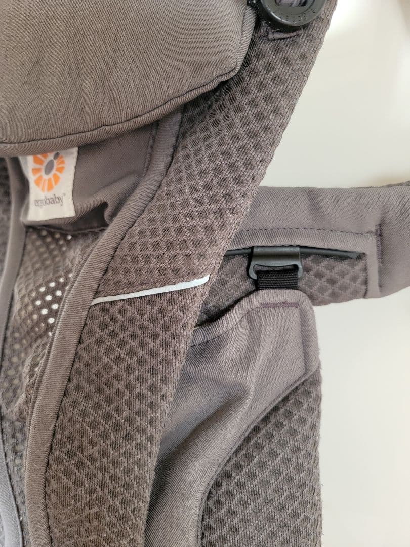 ergobaby グレー 抱っこ紐 オムニブリーズ