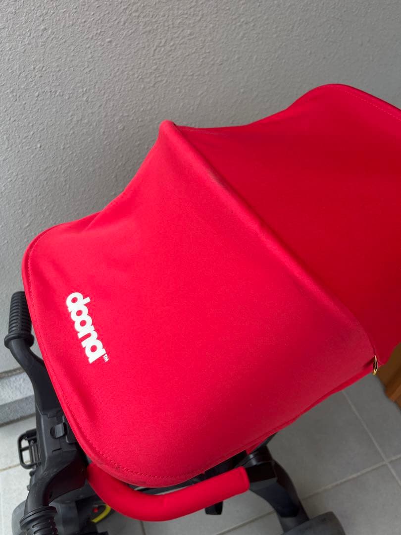 doona 折り畳み三輪車 LIKI trikeリキトライク　レインカバー付き