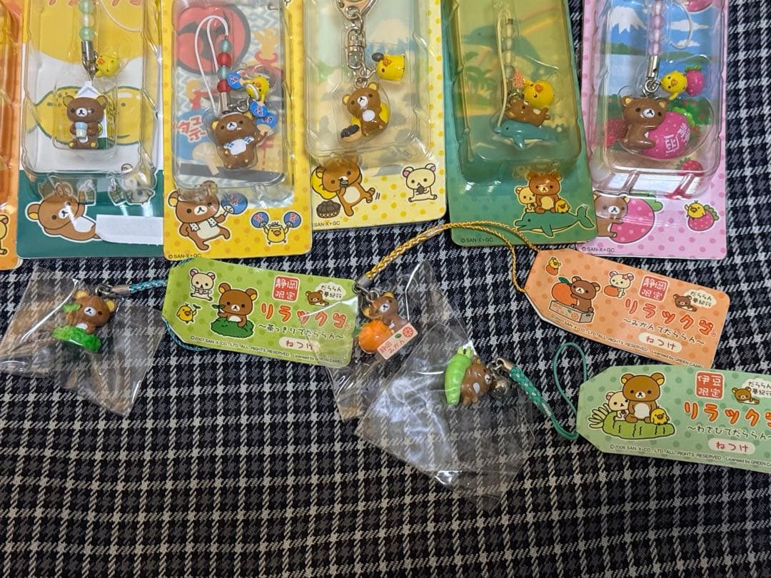 【新品未開封】ご当地リラックマ　17個まとめ売り　ストラップ　ねつけ　チャーム