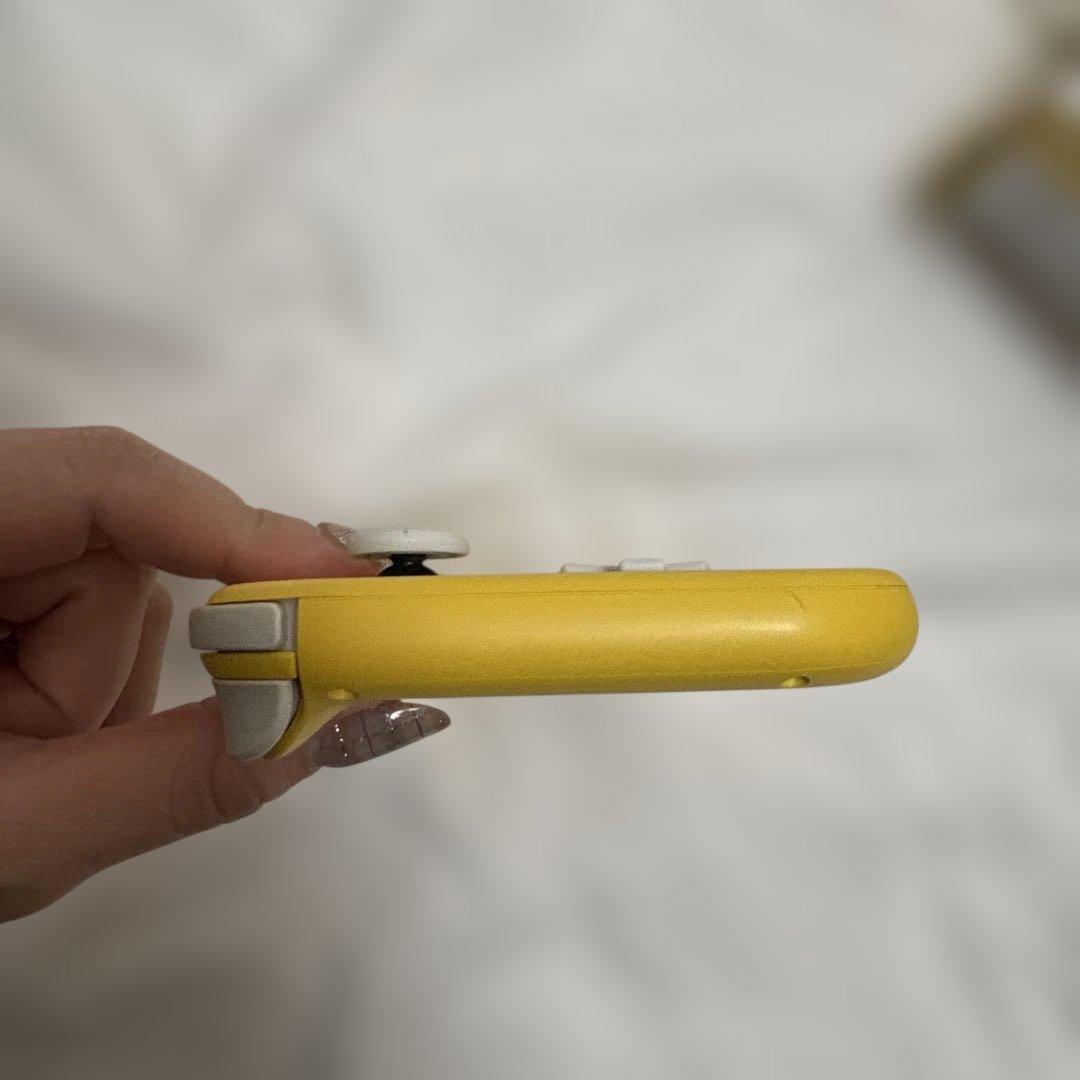 【美品】Nintendo Switch Lite イエロー 本体　箱あり