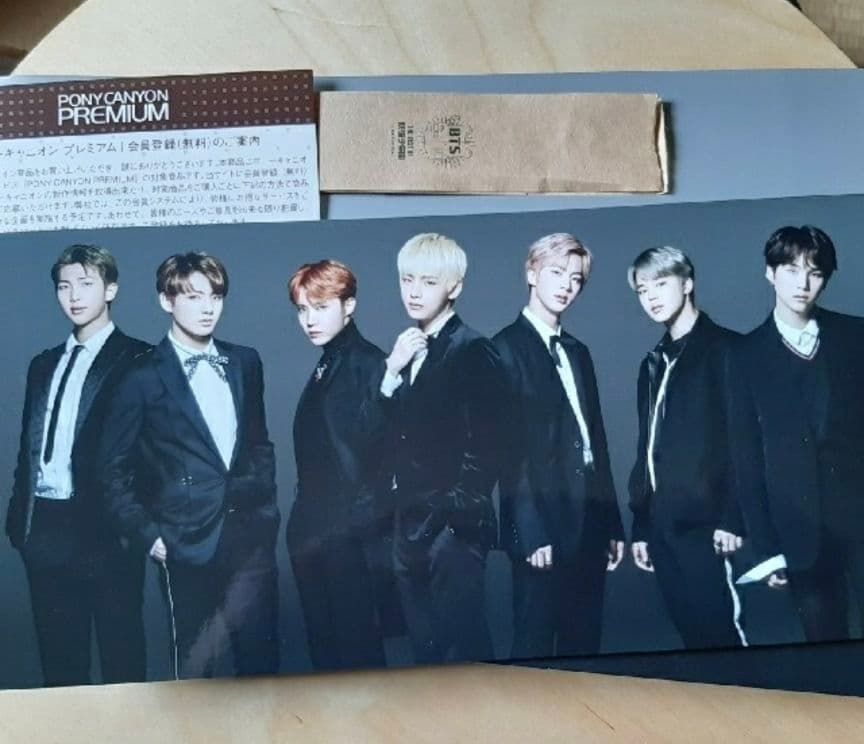 BTS 防弾少年団CD、DVD. FC限定会報3冊 他　セット品