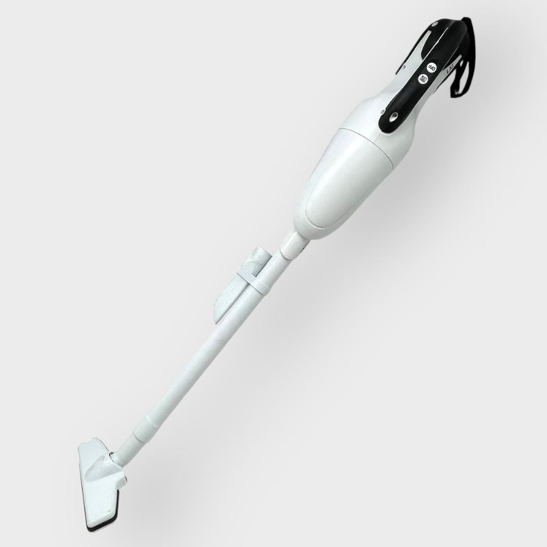 マキタ コードレス掃除機 14.4Vバッテリ充電器付 CL141FDRFW