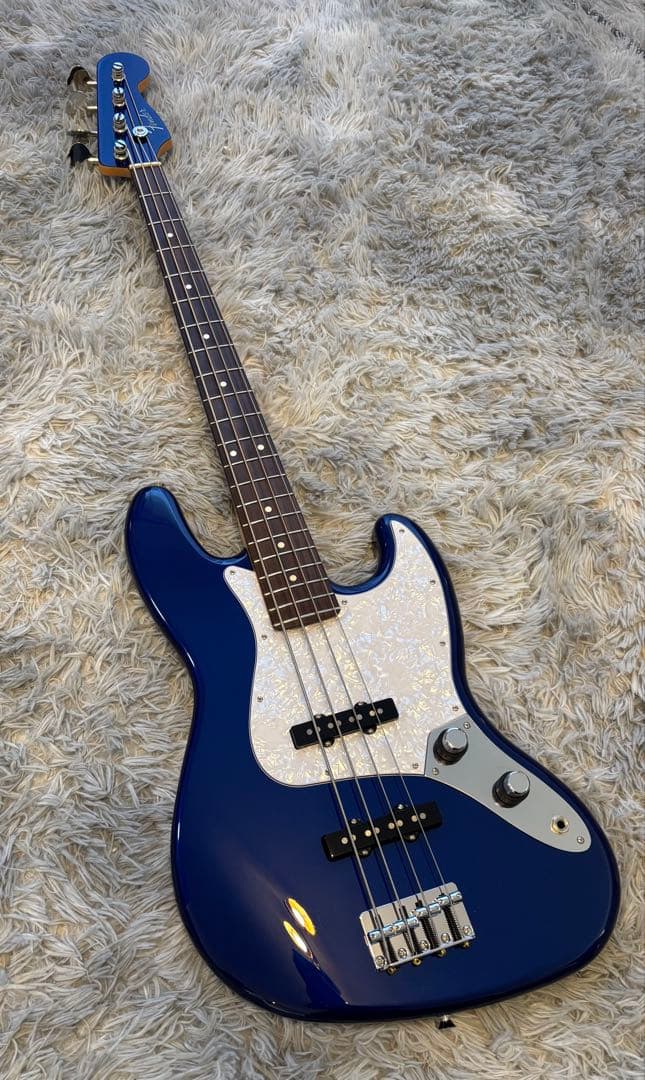 ベース Fender Hybrid II JazzBass FSR Collection