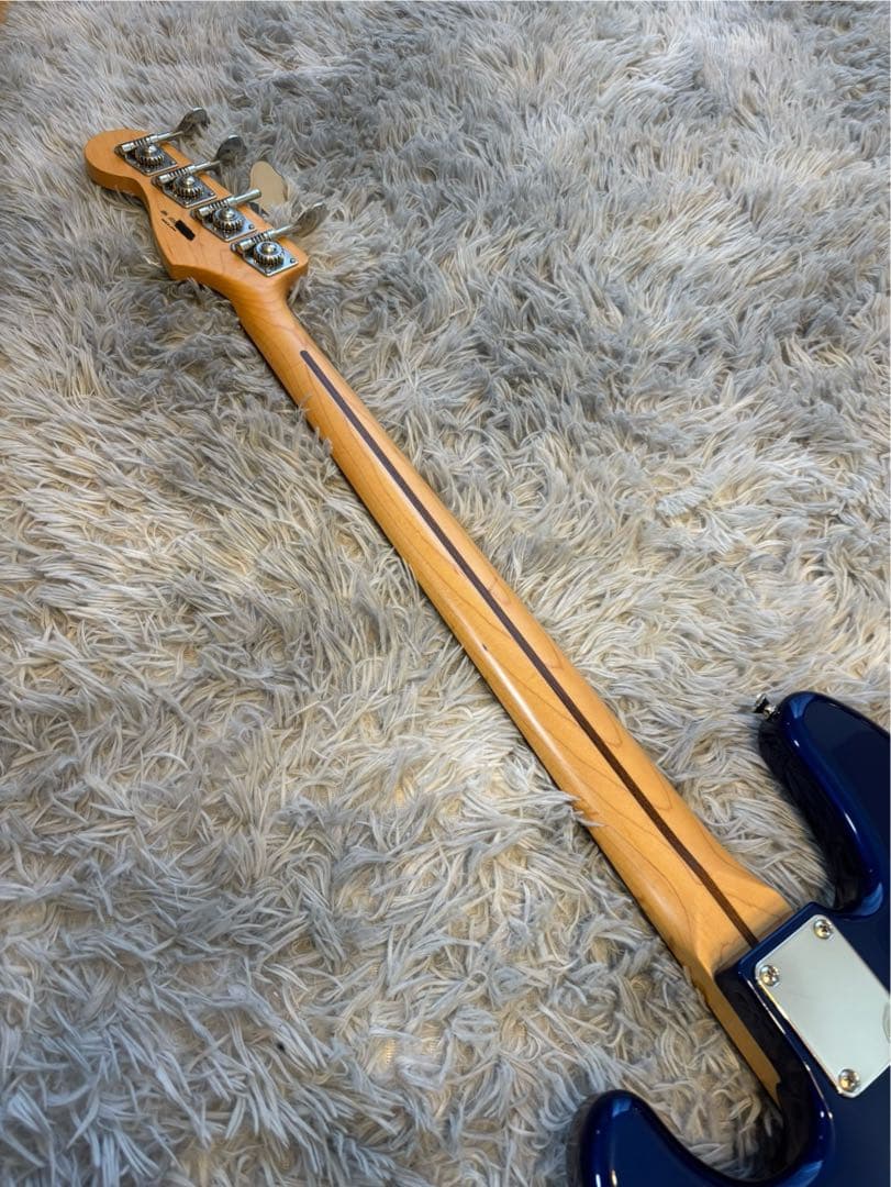 ベース Fender Hybrid II JazzBass FSR Collection