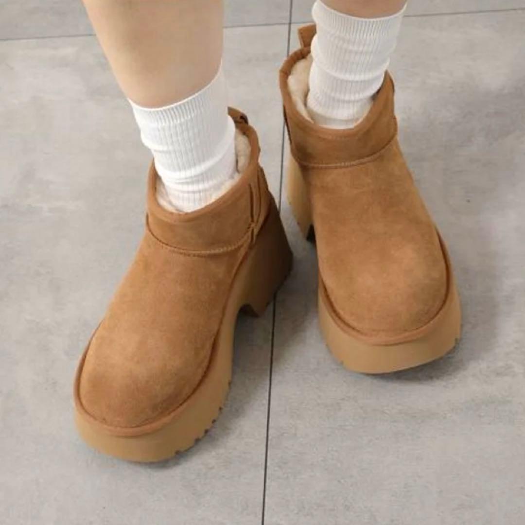 【完売品】UGG アグ クラシック ウルトラ ミニ ニューハイツ 厚底