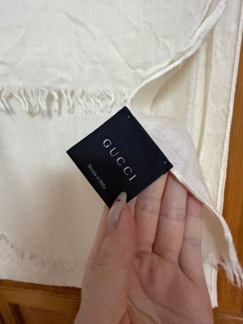 GUCCI GGロゴマフラー ホワイト イタリア製