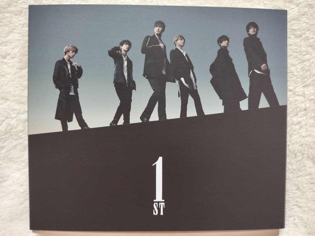 SixTONES 1st 3形態 セット売り　オフショット　マルチケース特典付
