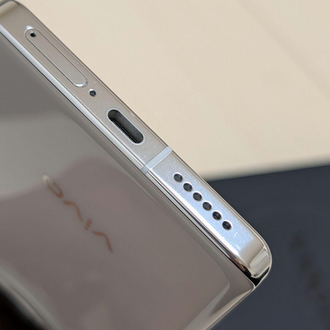 vivo X100 Pro 12GB/256GB ホワイト 電池100%