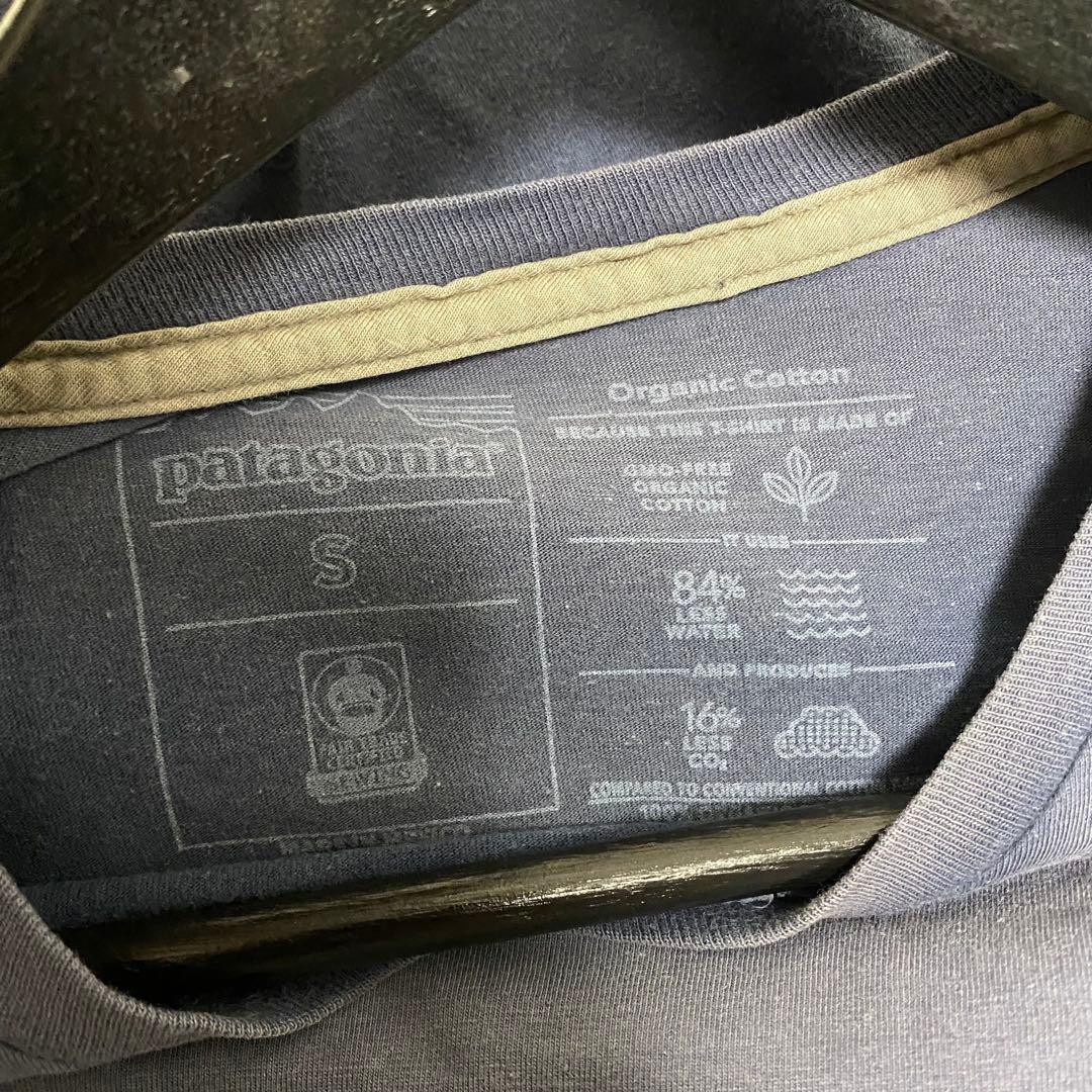 patagonia パタゴニア アニマル　ウルフ　Tシャツ　ネイビー　Sサイズ