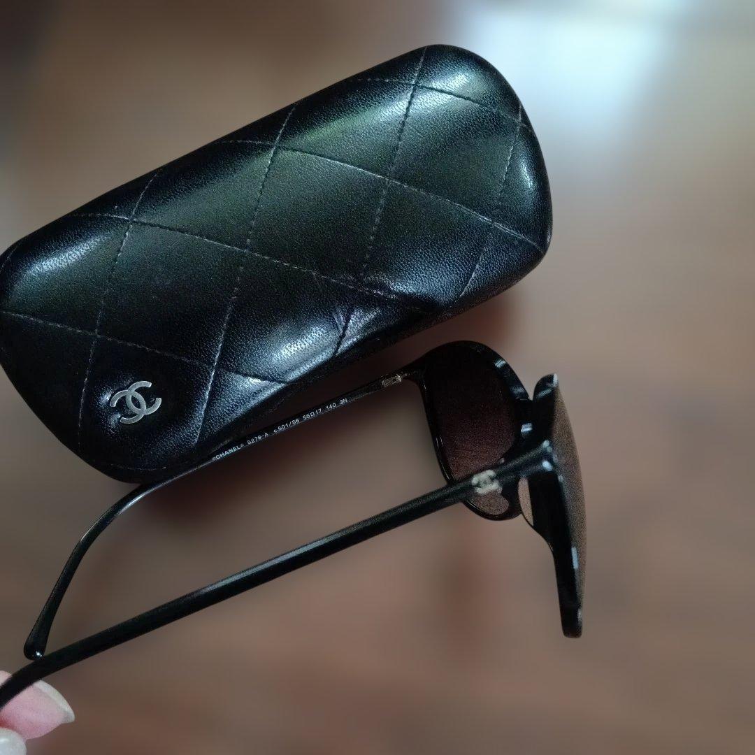 CHANEL　シャネル
