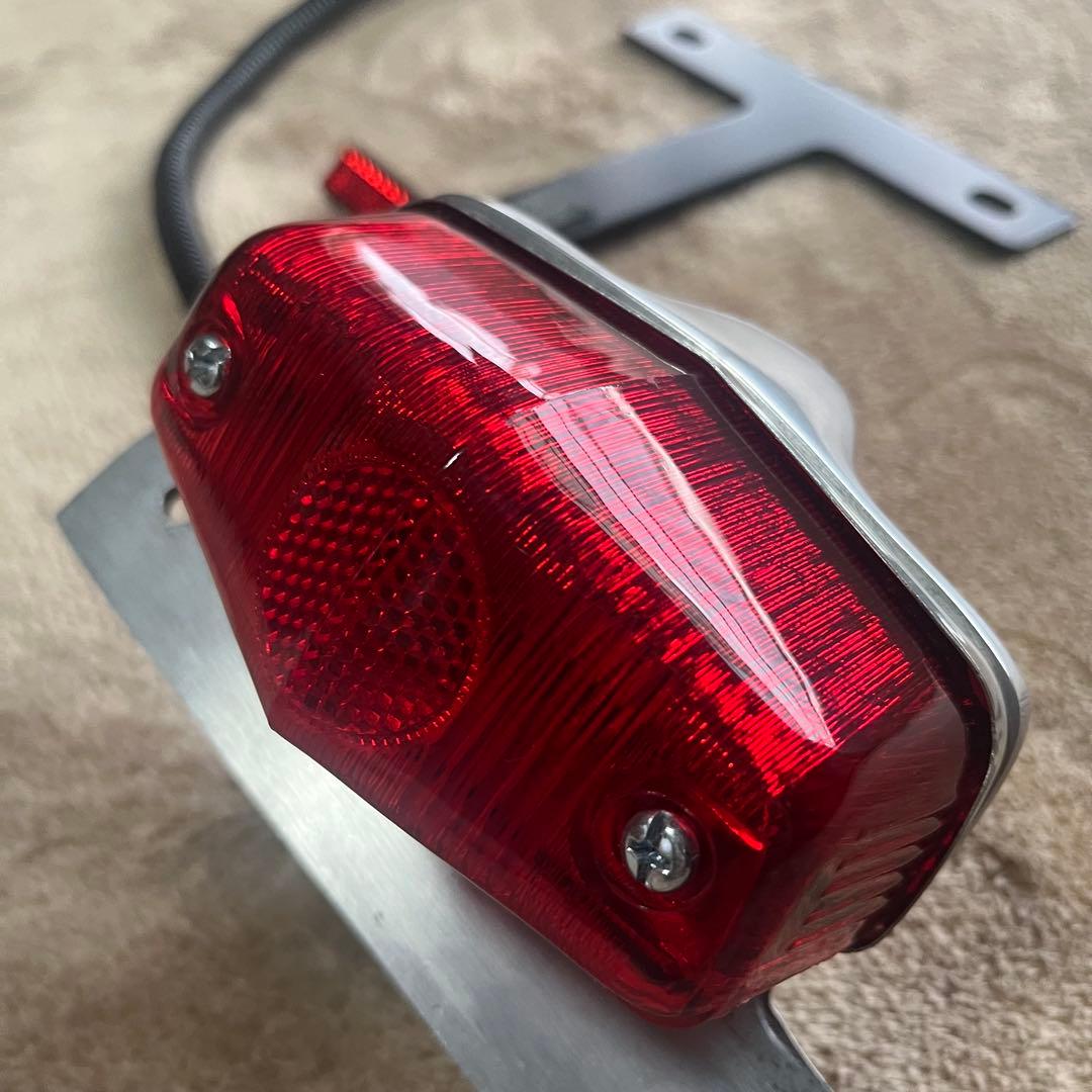 デイトナ ルーカステールランプ　SR400