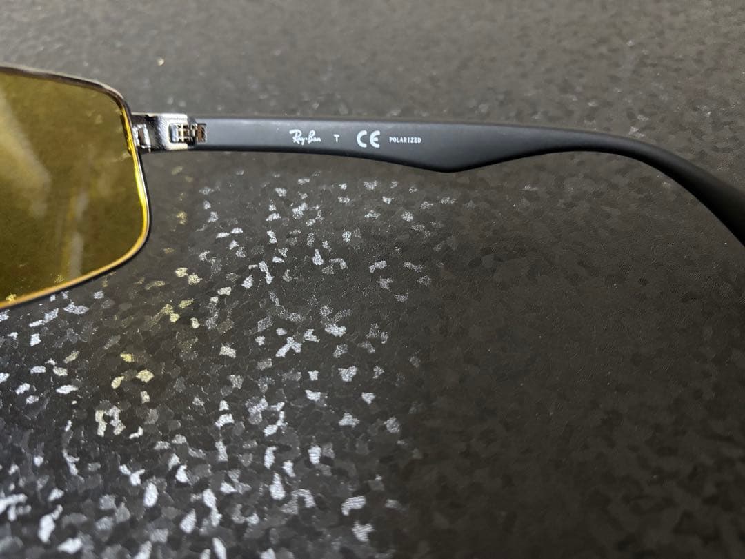 Ray-Ban イエローレンズ サングラス
