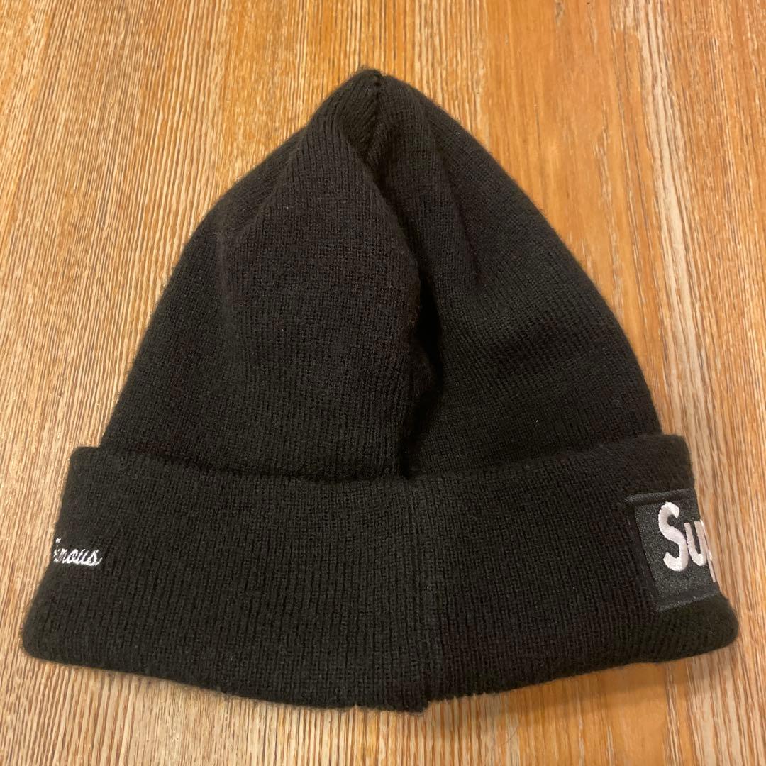Supreme ニット帽 黒 2024 World Famous刺繍