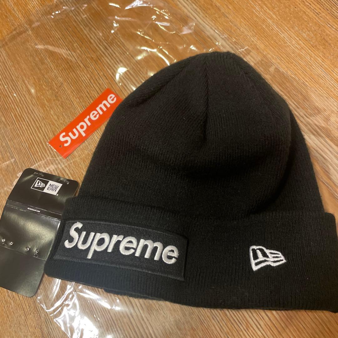Supreme ニット帽 黒 2024 World Famous刺繍