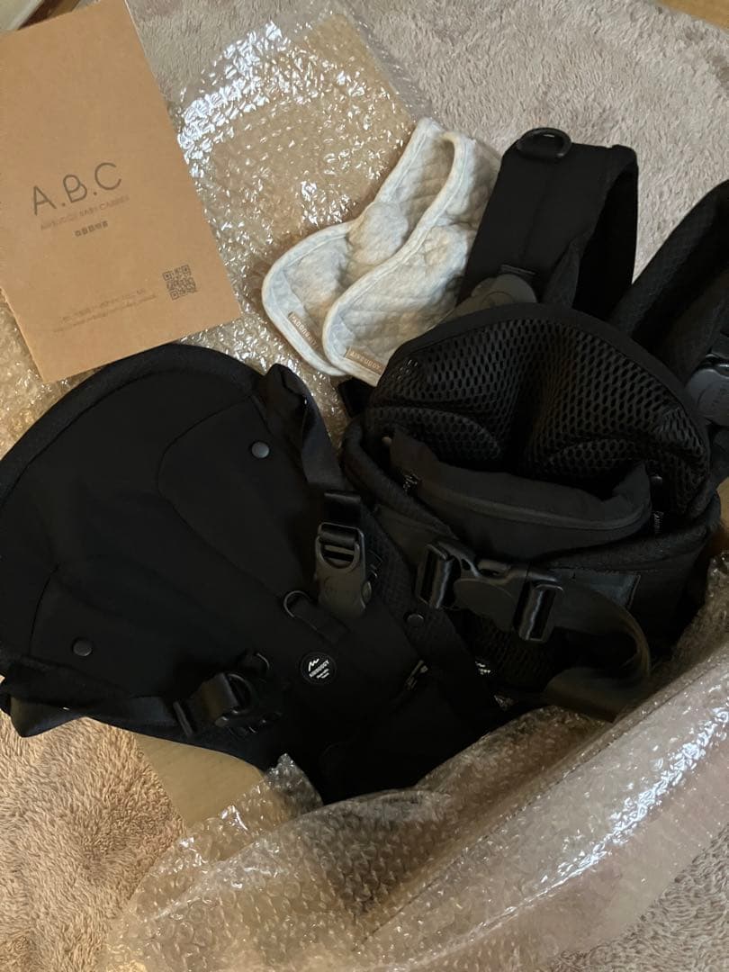 A.B.C AIRBUGGY エアバギー　抱っこ紐 ブラック
