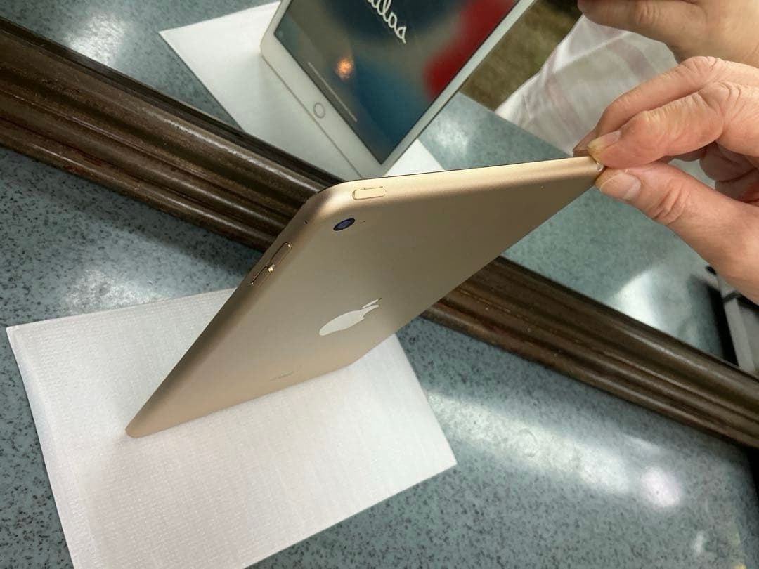 iPad mini4 128GB ゴールドWi-Fi 美品