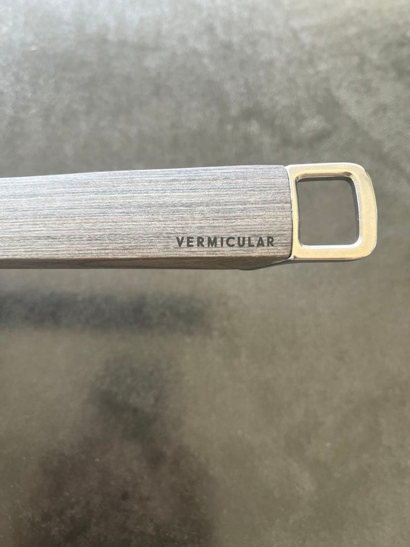 VERMICULAR YUKIHIRA 16㎝　落とし蓋•レシピ本付き