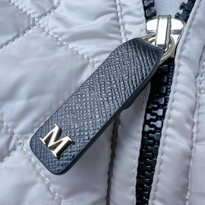 雪*花様 MaxMara The Cube CAMELUXE のコート　キャメル