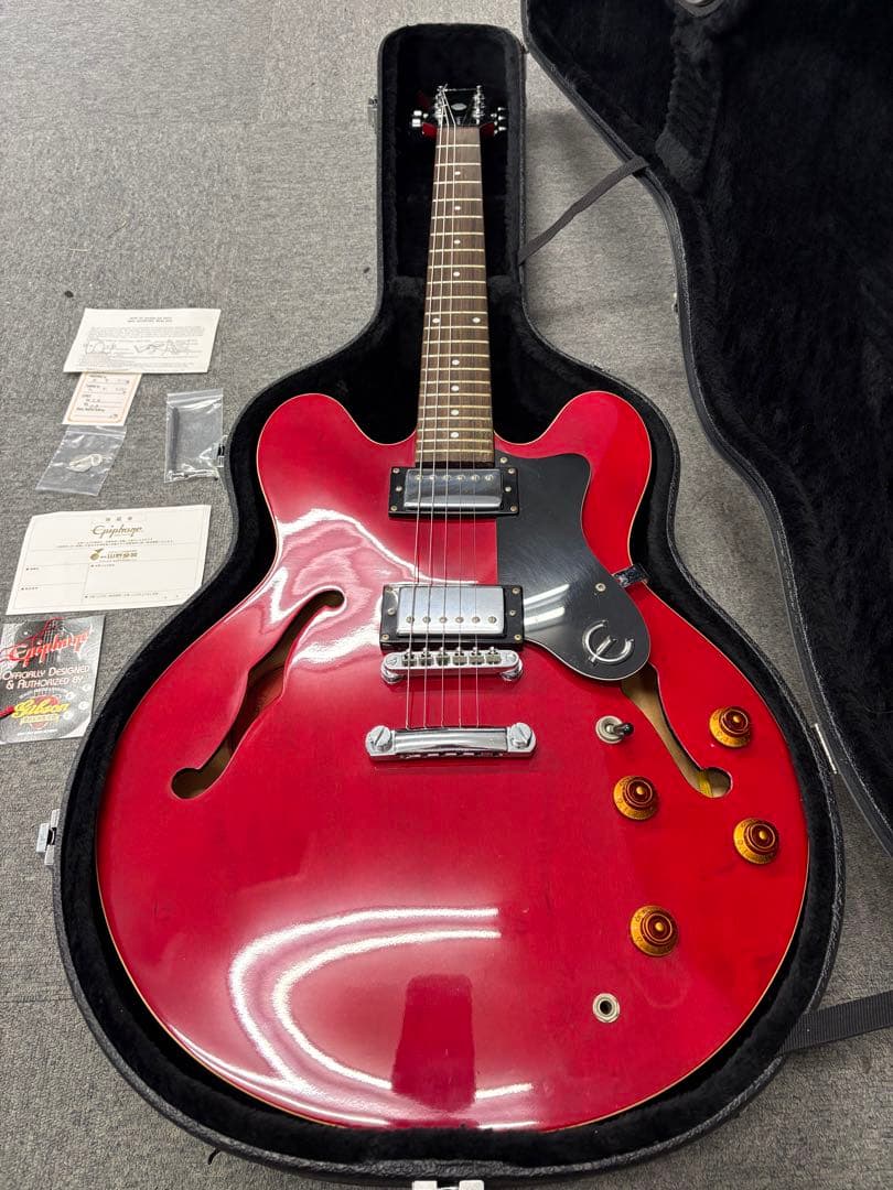 Epiphone DOT 335 エピフォンハードケース付き　セミアコ