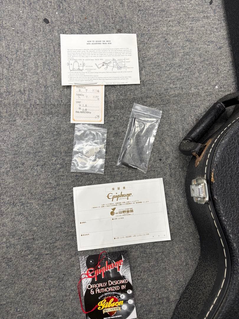 Epiphone DOT 335 エピフォンハードケース付き　セミアコ