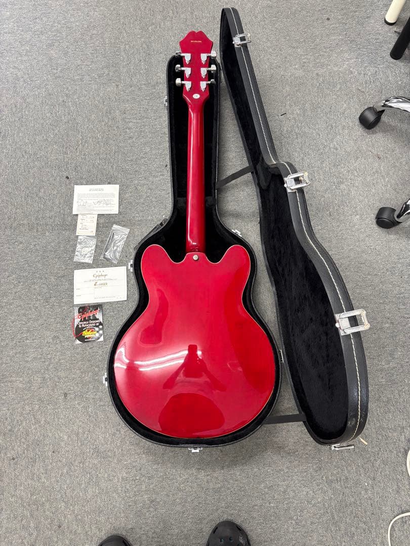 Epiphone DOT 335 エピフォンハードケース付き　セミアコ