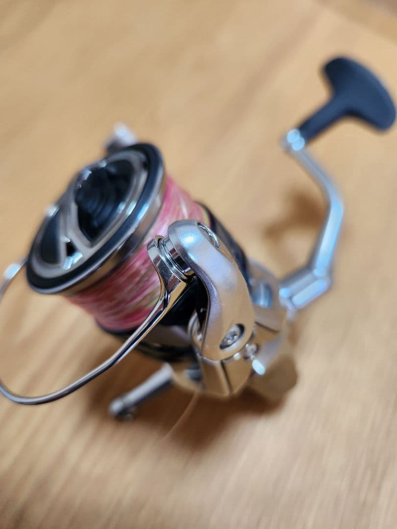 SHIMANO STRADIC 3000MHG スピニングリール