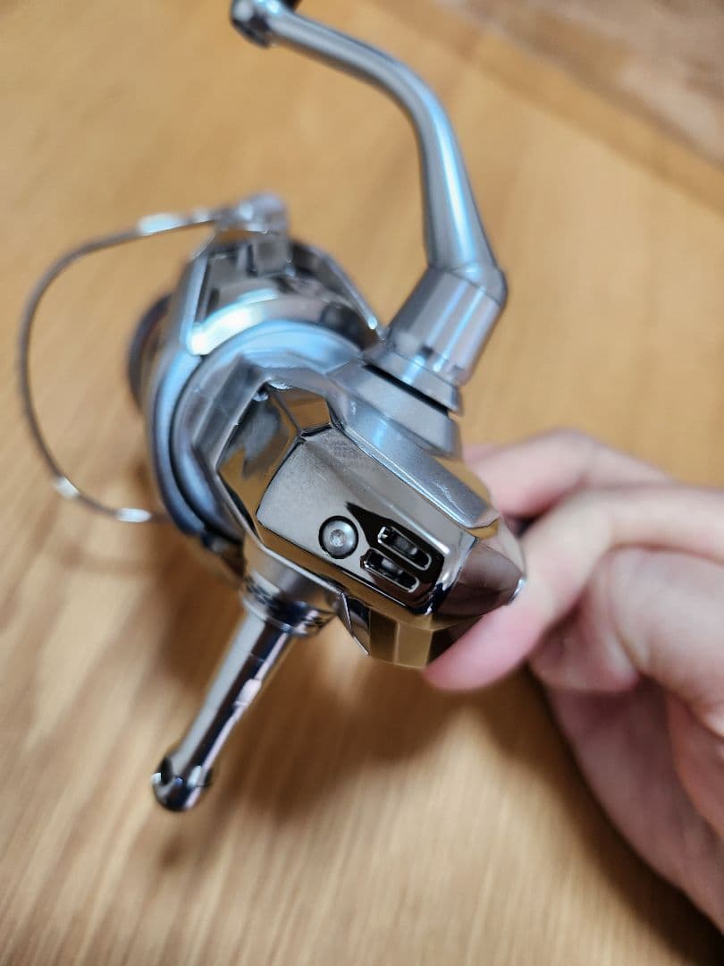 SHIMANO STRADIC 3000MHG スピニングリール