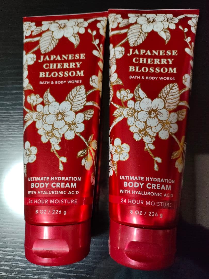 ジャパニーズチェリー ブロッサム ボディクリーム 2本　ローション3本