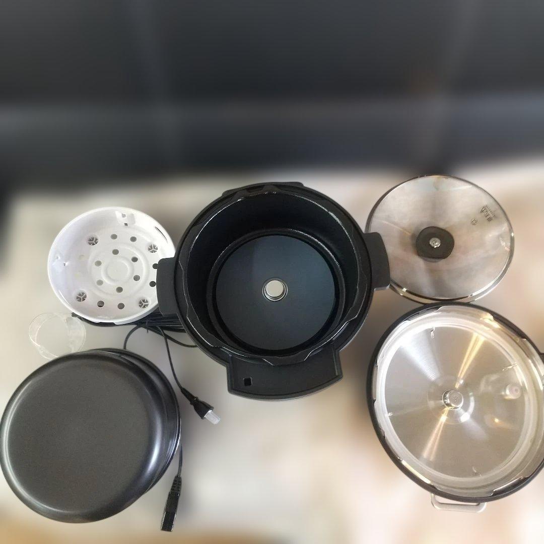 ♥️アイリスオーヤマ ♥️電気圧力鍋 4L 黒 デジタル表示 ガラス蓋付き