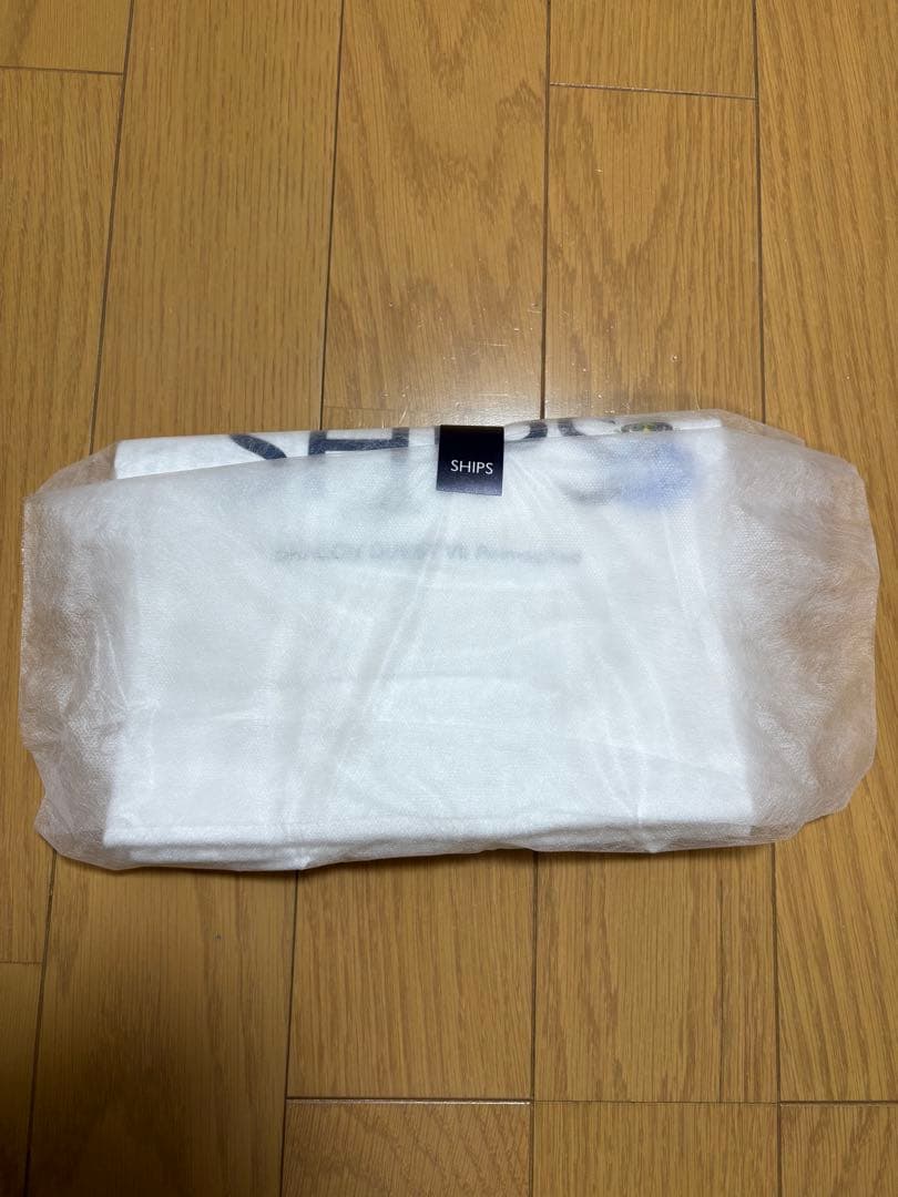 SHIPS シップス ドラゴンクエスト7 限定Tシャツ　ホワイト　ＸＬ