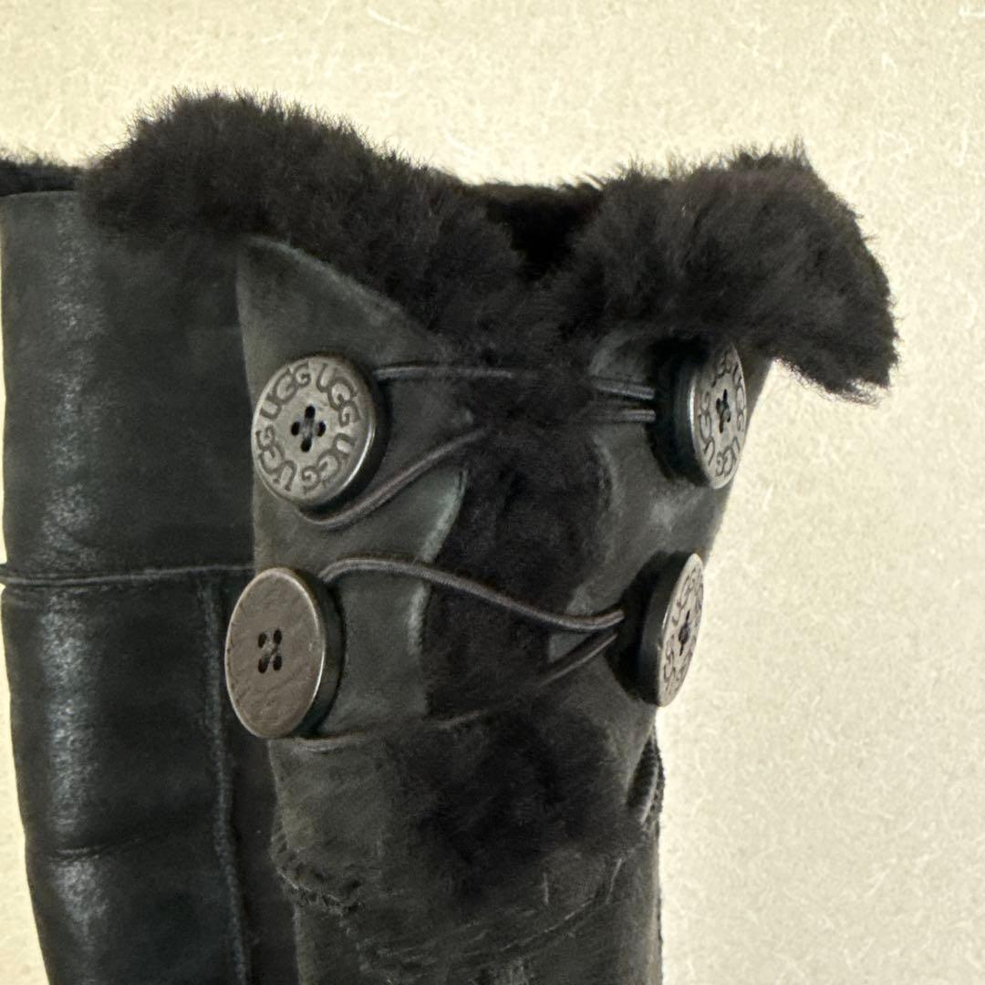 UGG黒スエードニーハイムートンロングブーツ ボタン付き
