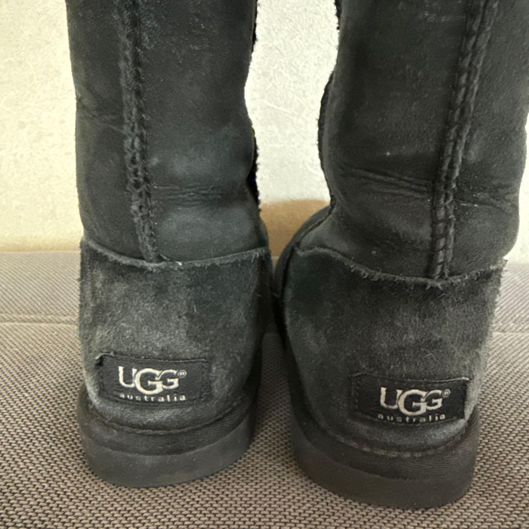 UGG黒スエードニーハイムートンロングブーツ ボタン付き