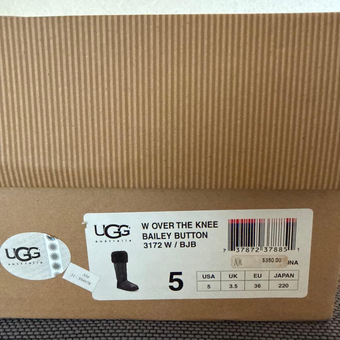 UGG黒スエードニーハイムートンロングブーツ ボタン付き