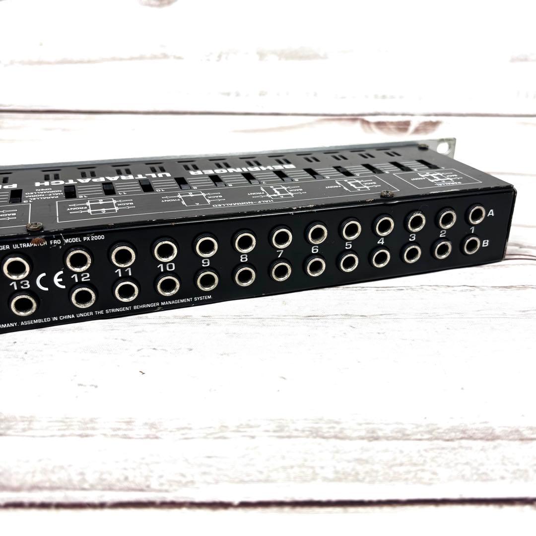 BEHRINGER ULTRAPATCH PRO PX2000 パッチベイ