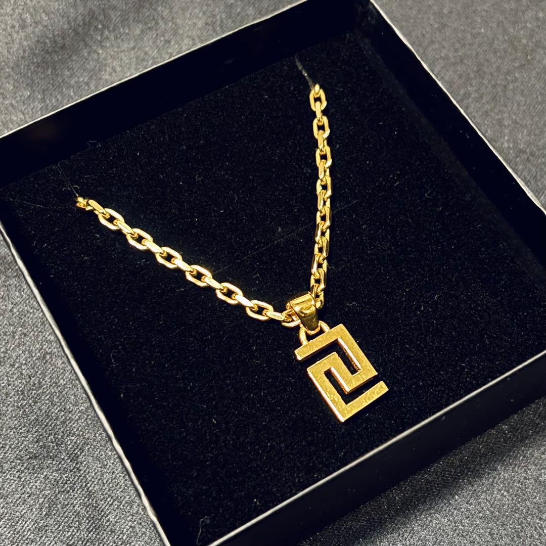 VERSACE ヴェルサーチェ グレカ グリークネックレス