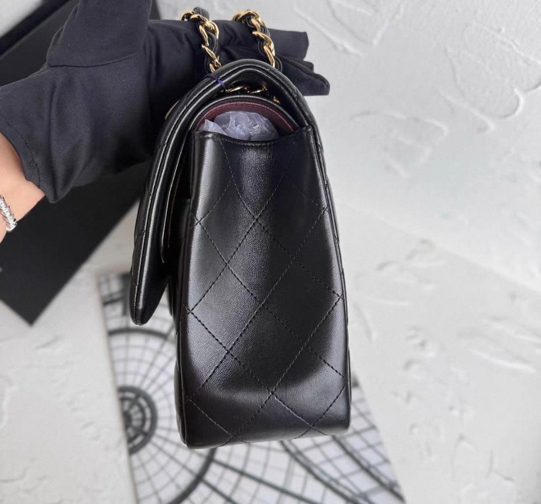 即日発送 ……CHANEL ホワイト ショルダーバッグ