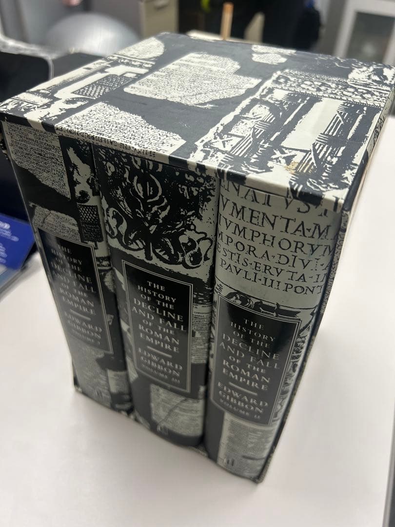 ローマ帝国衰亡史　洋書　ギボン