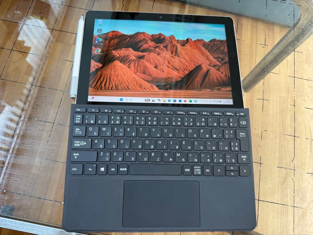 Microsoft Surface Go 2 タイプカバー　Pen