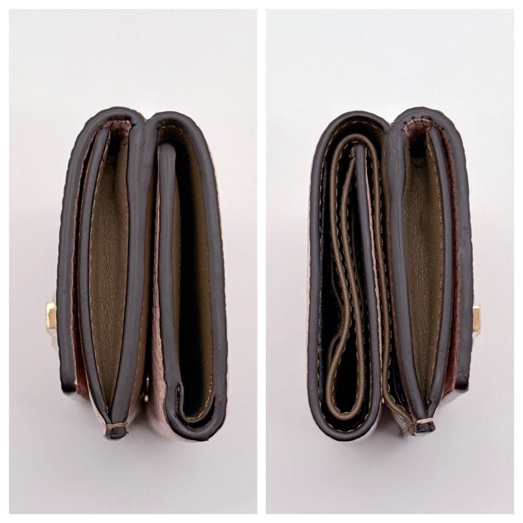 FENDI フェンディ ピーカブー コンパクト ウォレット レザー 三つ折り財布