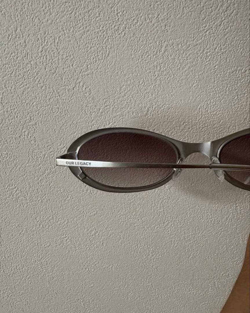 小物 OUR LEGACY TAD SUNGLASSES