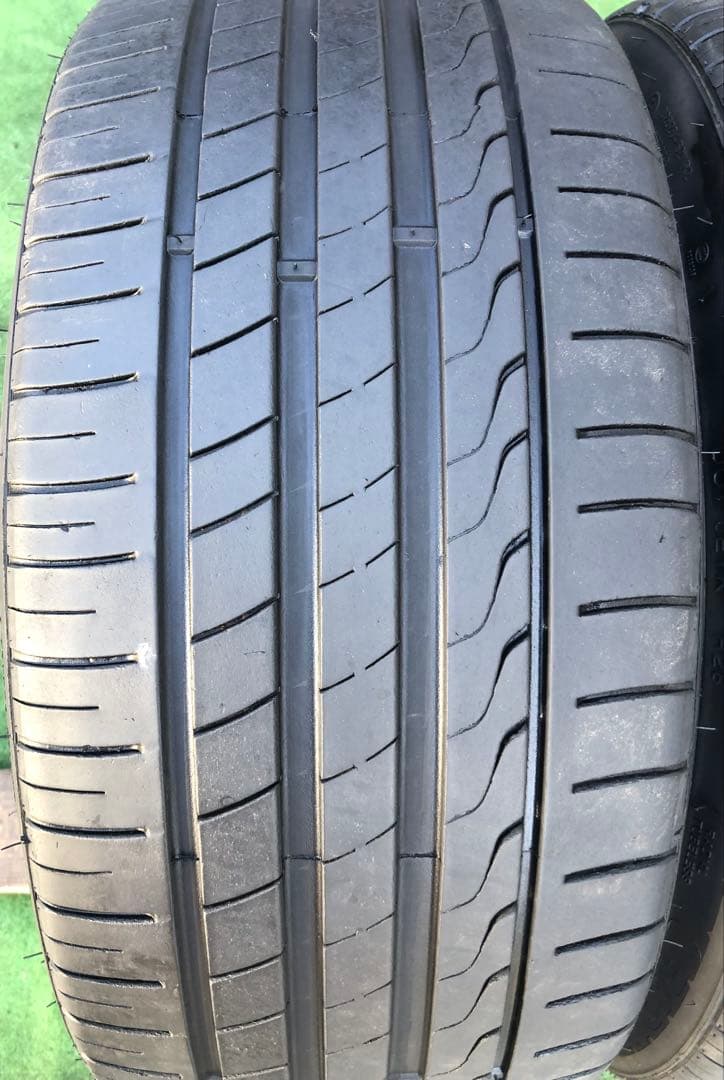 235/35 R19 MINERVA RADIAL F205 ラジアルタイヤ2本