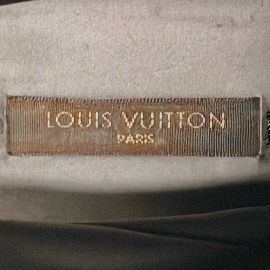 LOUIS VUITTON ルイヴィトン ロングブーツ レザー LVロゴ金具 黒