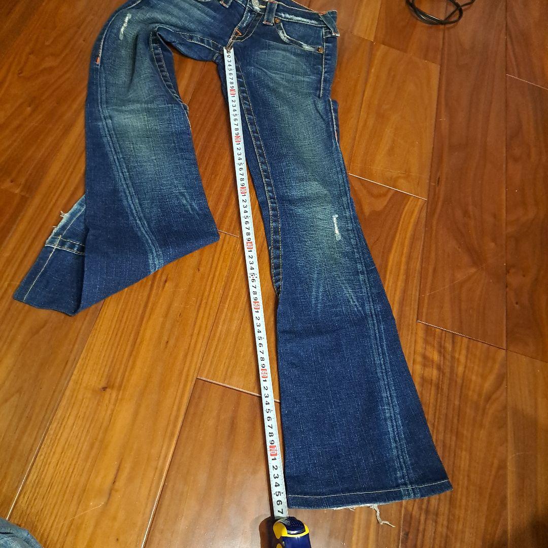 【TRUE RELIGION】アメリカ製25 ブーツカットデニムパンツ