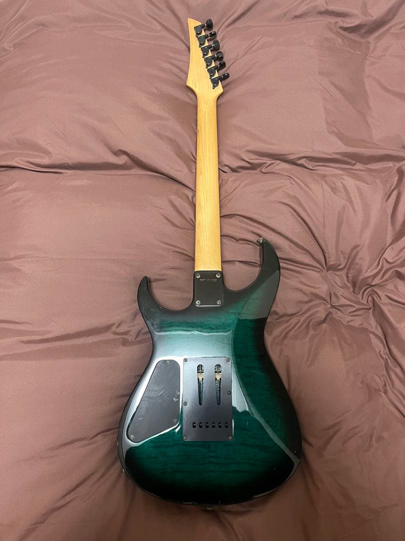 【調整済】Fernandes FGZ-400 エレキギター　SSH ストラト