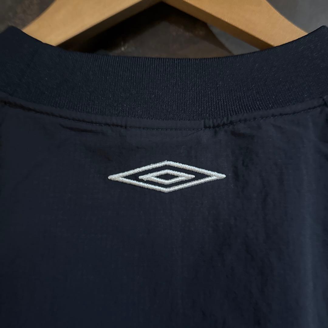 UMBRO JOURNAL STANDARD プルオーバー