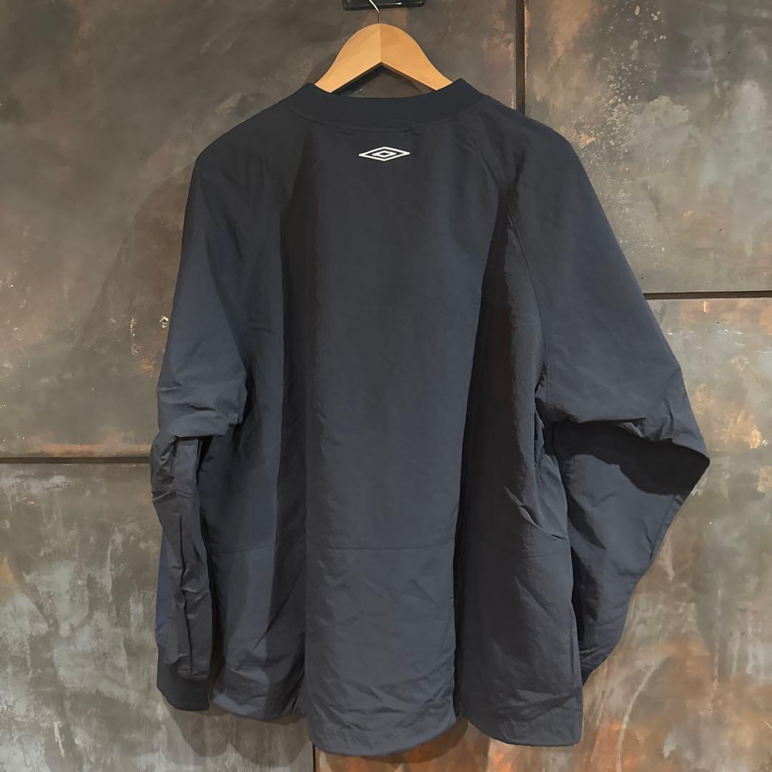 UMBRO JOURNAL STANDARD プルオーバー