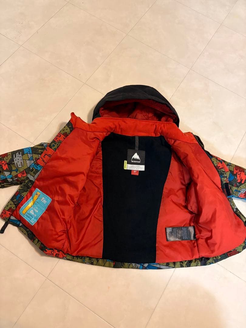 【値下げ中】BURTON キッズ　ボードウェア　3T 4T